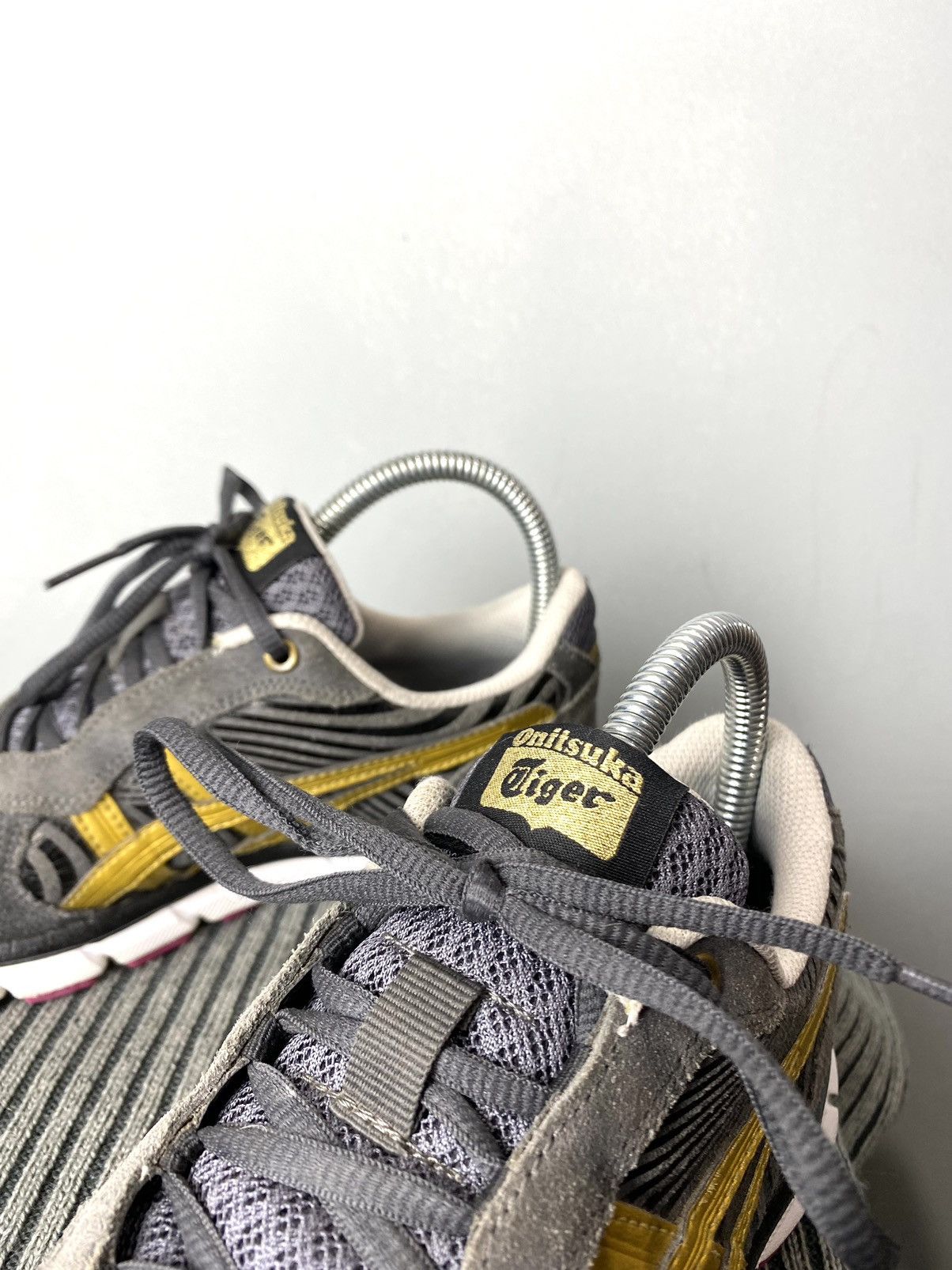 Asics Onitsuka Tiger ASICS Low Top Sneakers Kiko Kostadinov Size US 6 / IT 36 - 4 Thumbnail
