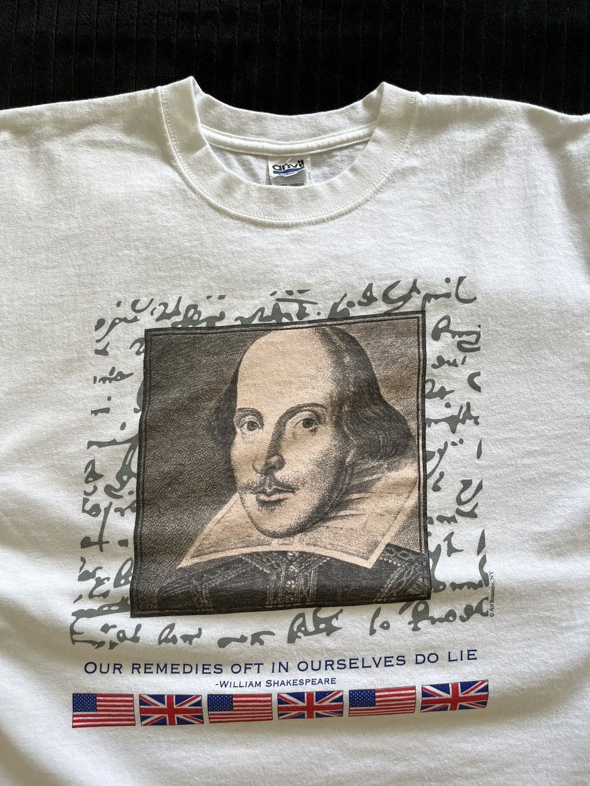 Anvil VINTAGE Y2K WILLIAM SHAKESPEARE ART T-SHIRT Size US L / EU 52-54 / 3 - 1 Thumbnail