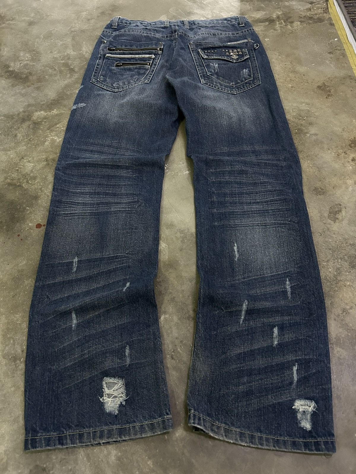 GOSTAR DE FUGA Nylaus Y2K Distressed Baggy Studded Heavy Washed Whisker Size US 30 / EU 46 - 2 Thumbnail