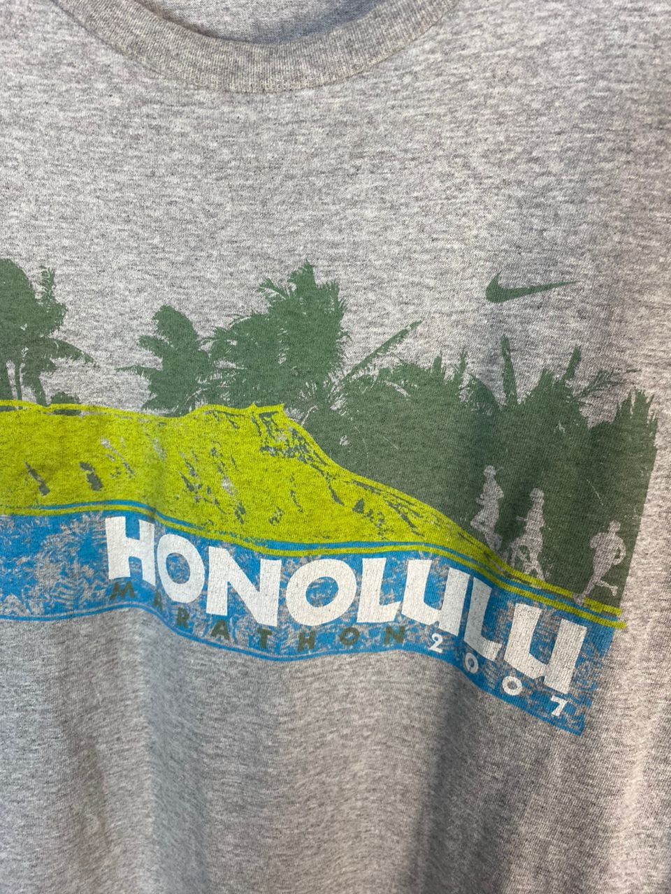 Nike × Vintage Vintage Honolulu aloha marathon tshirt by nike Size US XL / EU 56 / 4 - 4 Thumbnail