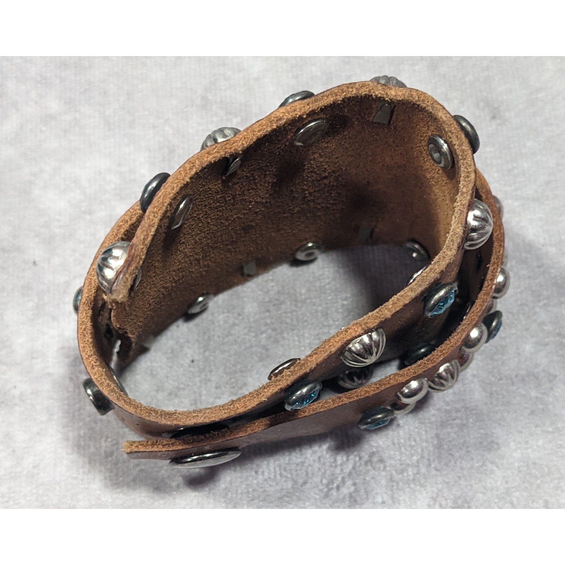 Other Handmade Western Glam Tapered Leather Wrap Bracelet With Stu Size ONE SIZE - 10 Thumbnail