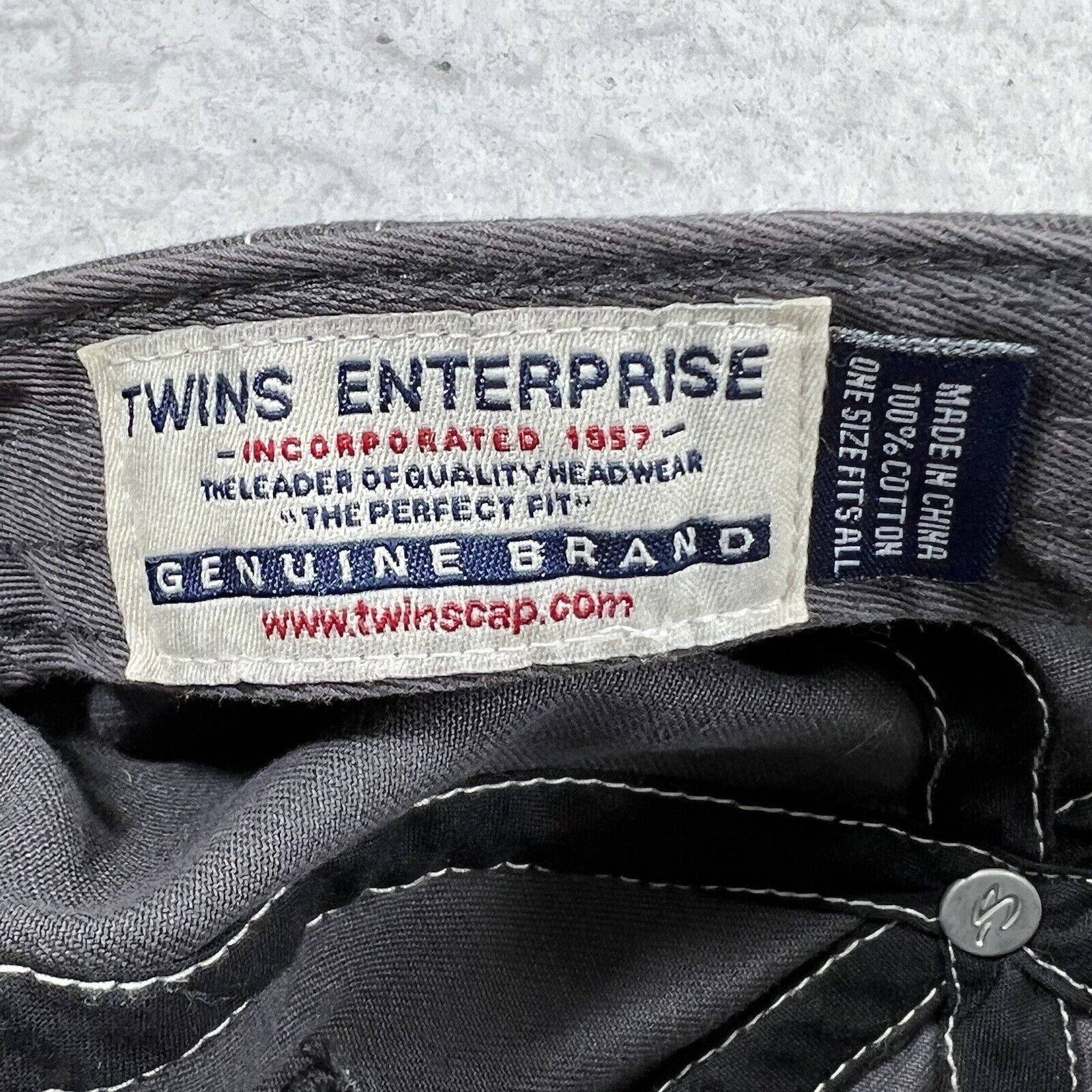 Twins Enterprise Inc. New York Yankees 2006 Adjustable Adult MLB Twins Hat Size ONE SIZE - 10 Thumbnail