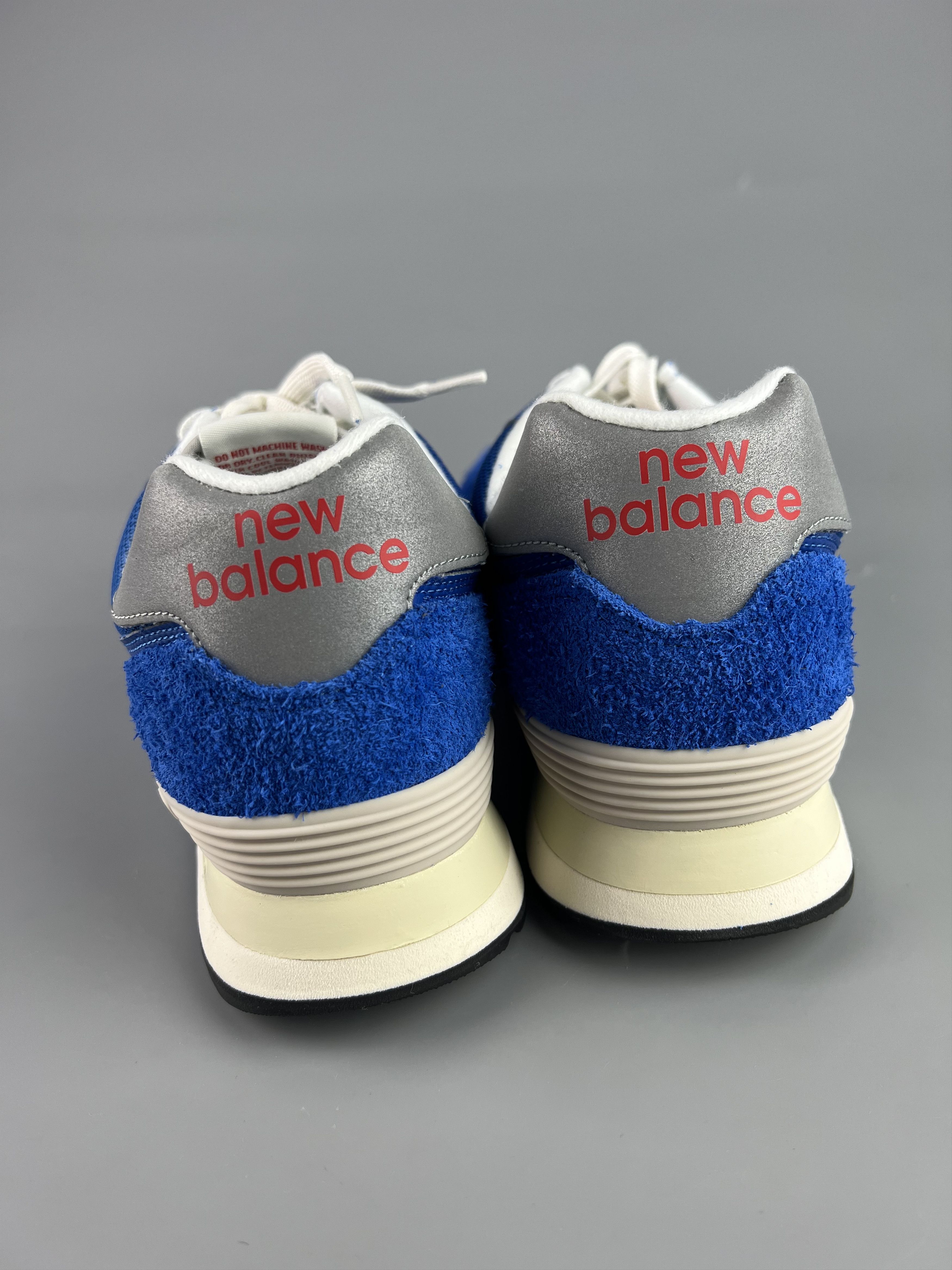 New Balance US9.5 New Balance 574 Men's Casual Athletic Sneakers Size US 9.5 / EU 42-43 - 3 Thumbnail