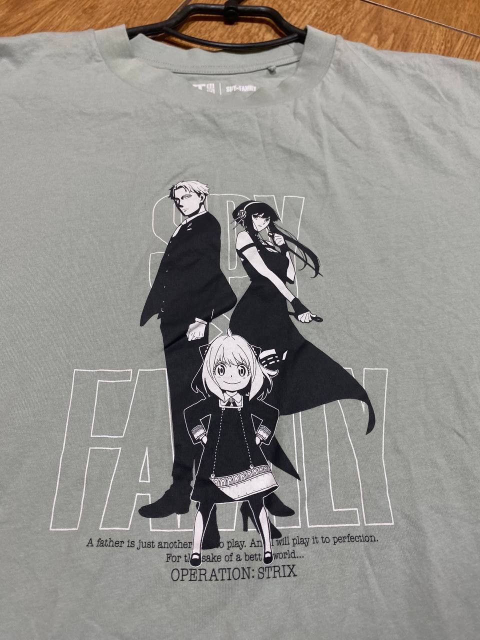 Uniqlo Vintage big print ANIME T-shirt Uniqlo crazy Y2K Size US M / EU 48-50 / 2 - 7 Thumbnail