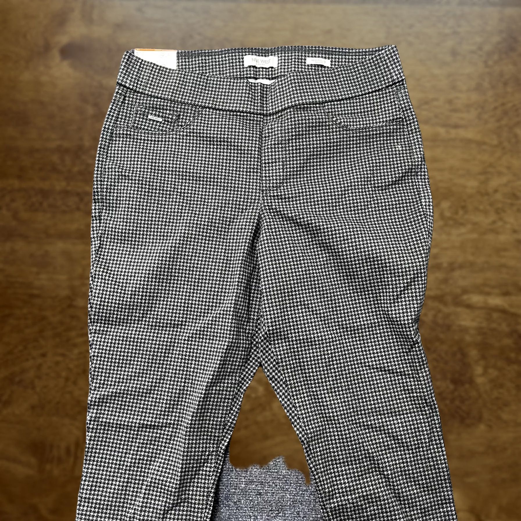 Nine West Nine West Pants Womens 12 Black White Houndstooth Heidi Pull-On Skinny Yoga Stretch Casual Workwear Size 34" / US 12 / IT 48 - 1 Thumbnail
