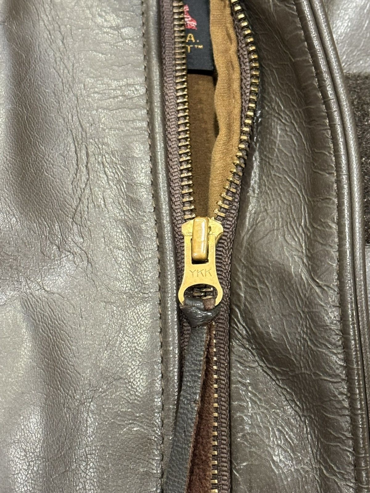 Cockpit USA Horsehide leather jacket Cockpit USA A-2 Flight Jacket 2007 Size US XL / EU 56 / 4 - 10 Thumbnail