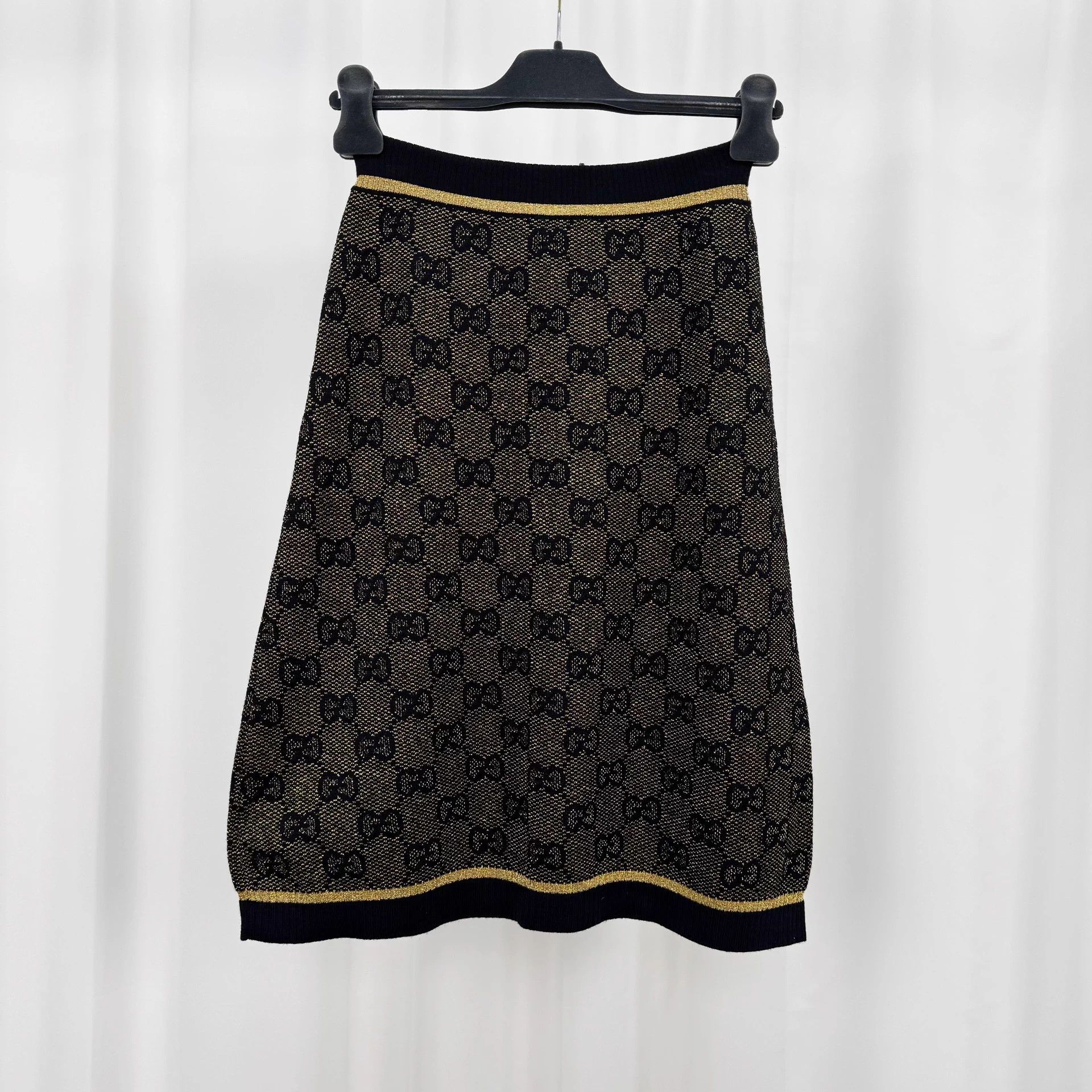 Gucci Gucci GG Monogram Wool Knit Skirt XS Size 27" / US 4 / IT 40 - 2 Thumbnail