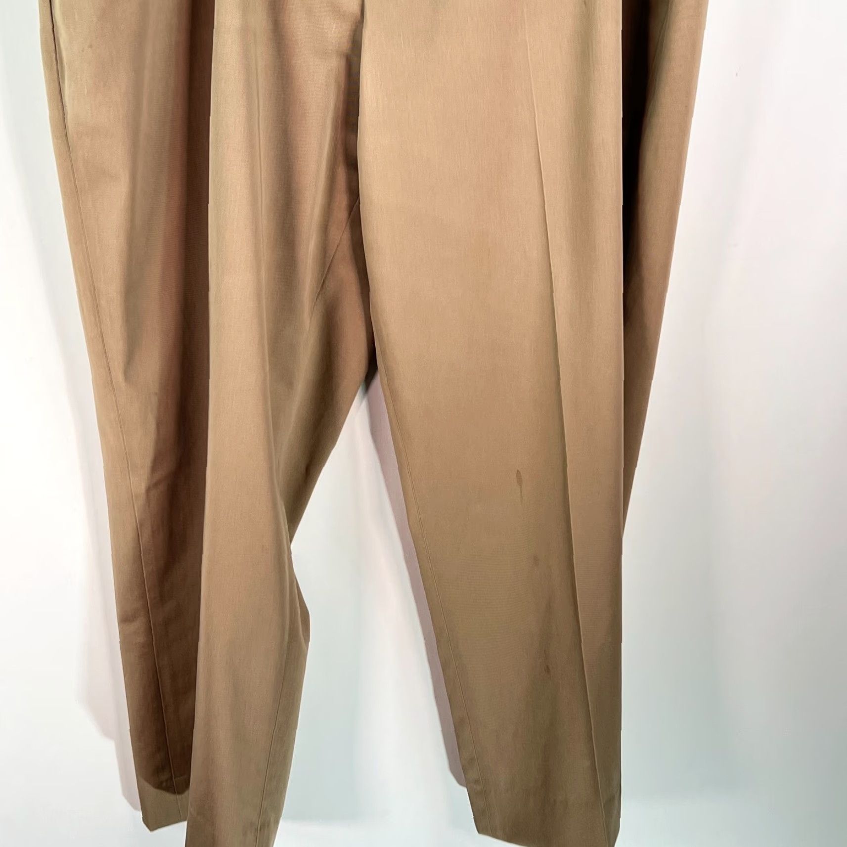 Vintage L.L. Bean Men's Chino Pants Natural Fit Flat Front Straight Leg Casual Size 42 Brown Size US 44 / EU 60 - 6 Thumbnail