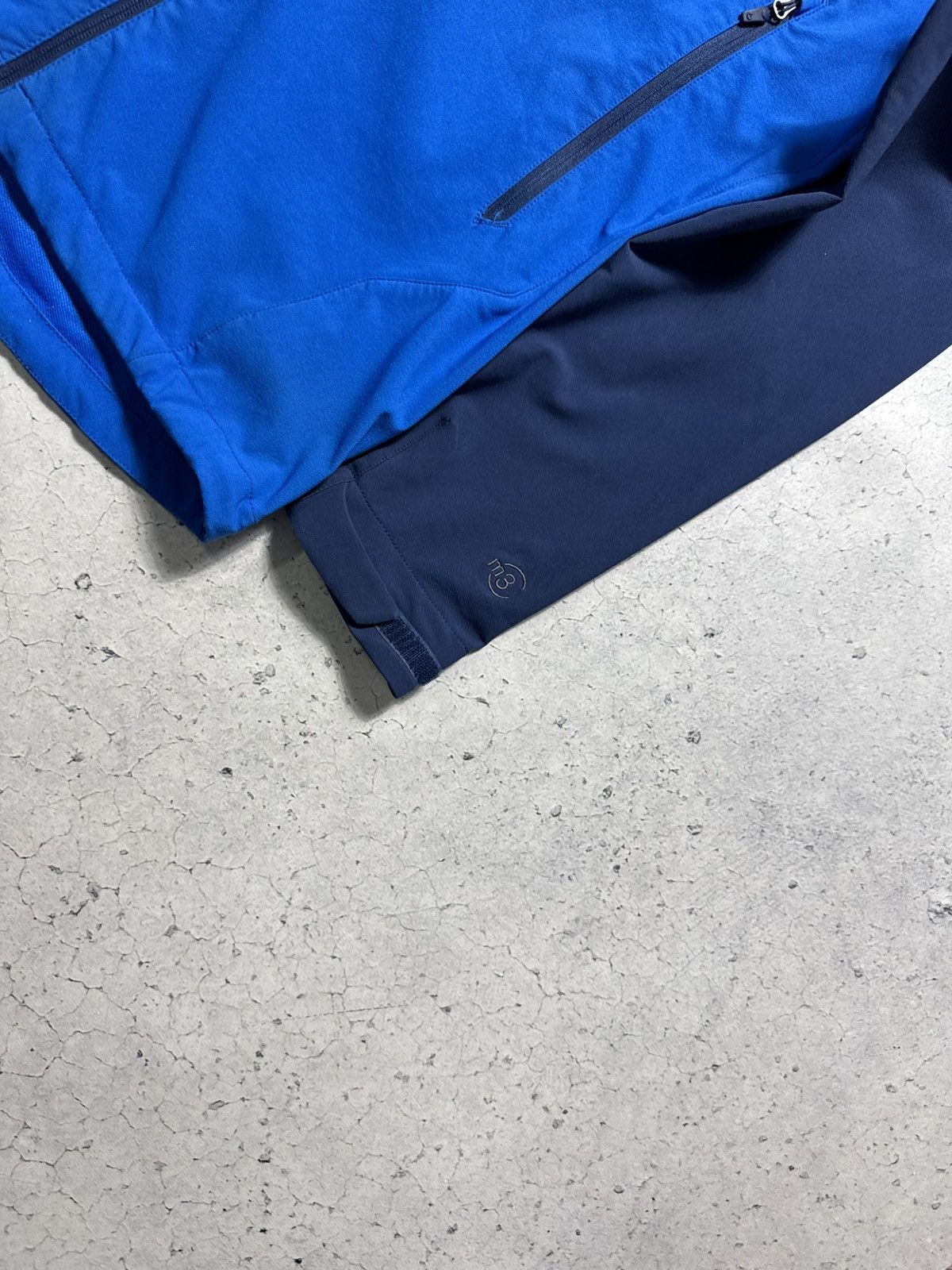 Marmot Marmot Outdoor Soft-Shell Windstopper Jacket Size M Size US M / EU 48-50 / 2 - 3 Thumbnail