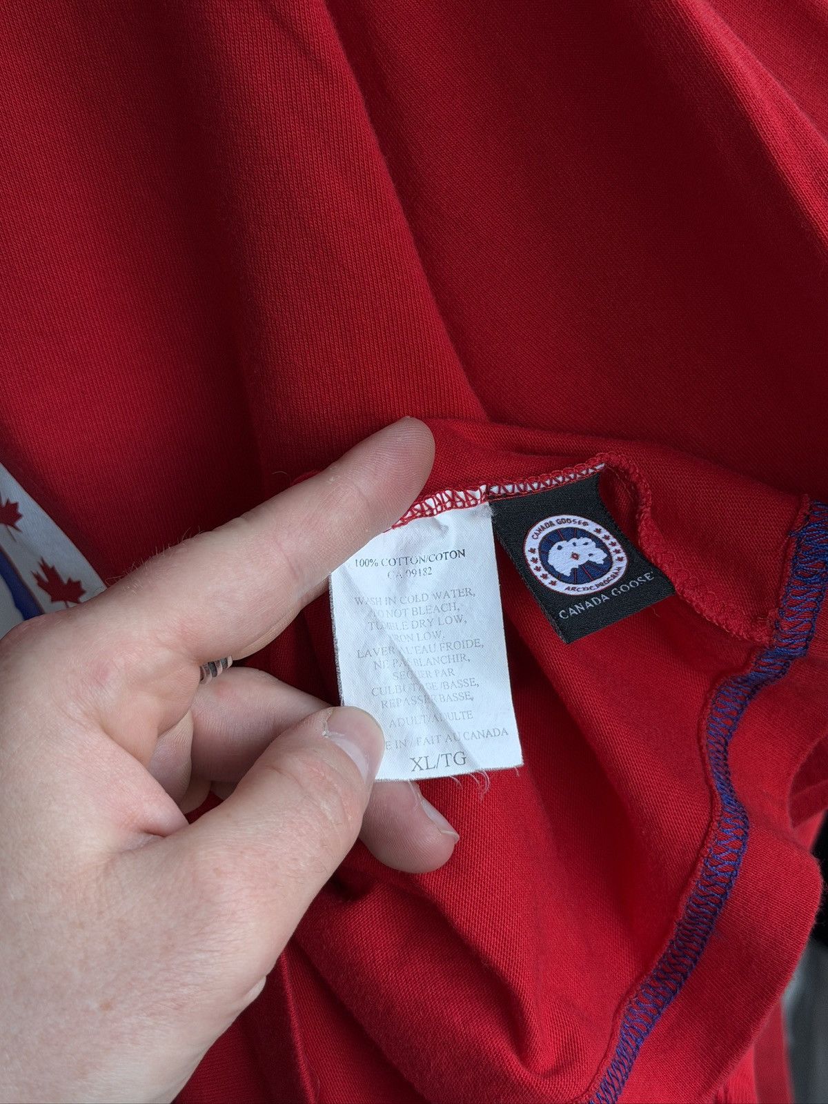 Canada Goose Canada Goose t shirt red XL Size US XL / EU 56 / 4 - 5 Thumbnail
