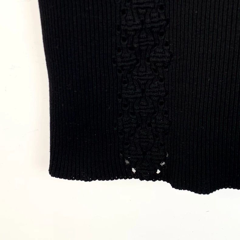 Chanel ChanelBlack hollow round-neck short-sleeved T-shirt 2503-Ne Size S / US 4 / IT 40 - 4 Thumbnail