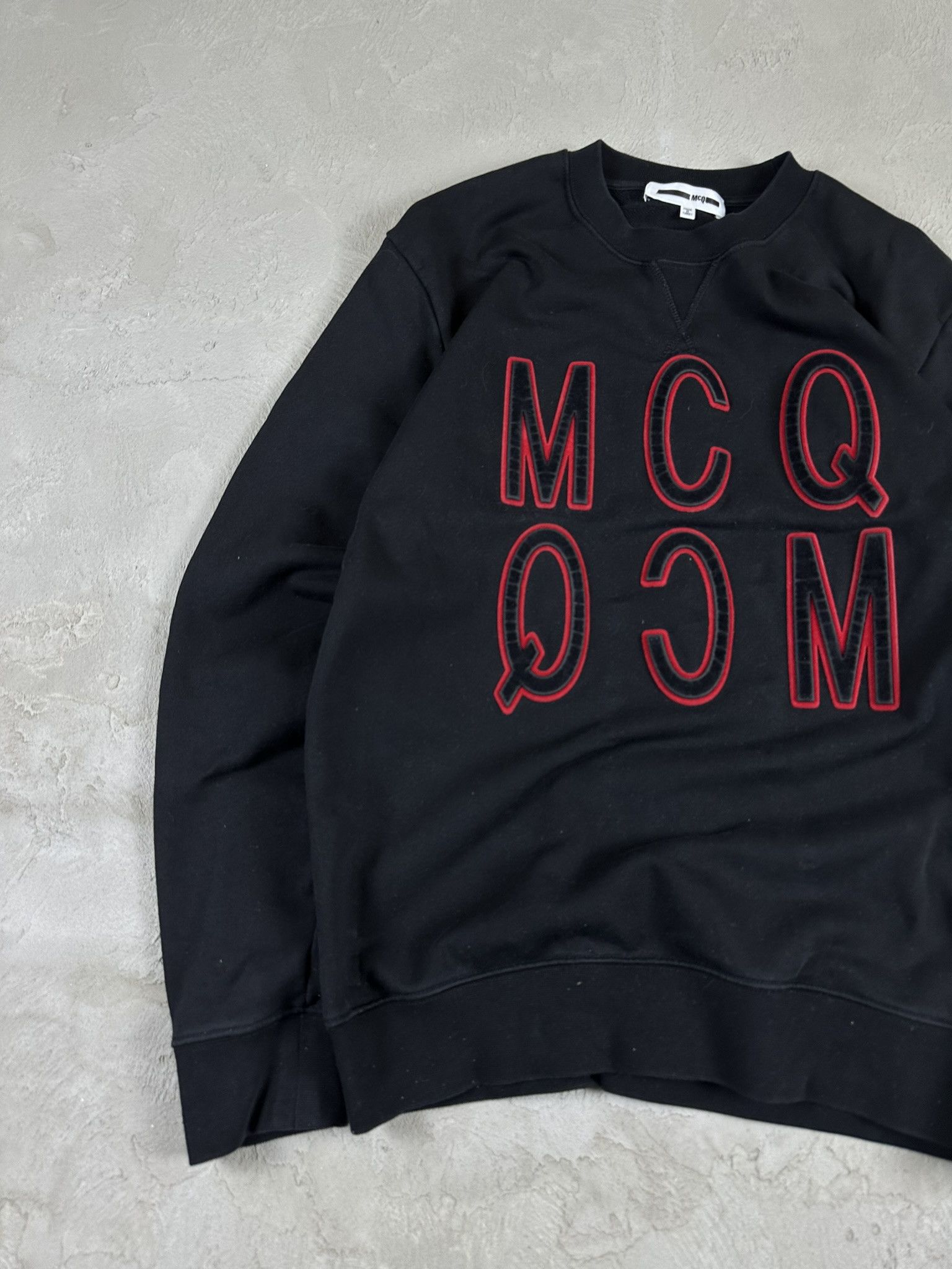 Alexander McQueen Alexander McQueen MCQ Logo Spellout Sweatshirt Crewneck Size US M / EU 48-50 / 2 - 6 Thumbnail