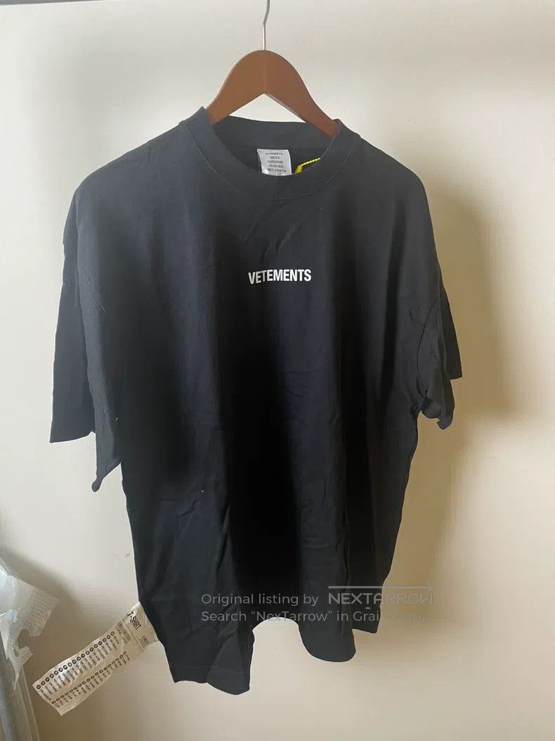 Vetements Vetements Branded Logo Printed T-Shirt S Size Size US S / EU 44-46 / 1 - 1 Thumbnail