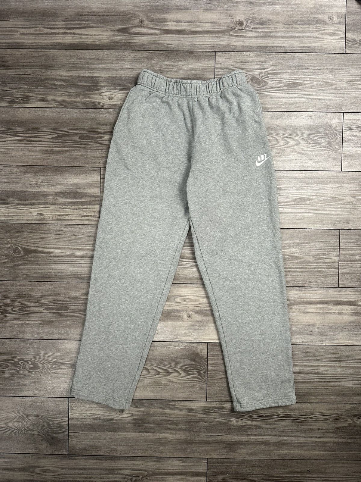 Nike Vintage Y2K Nike Sweatpants Size US 28 / EU 44 - 1 Thumbnail