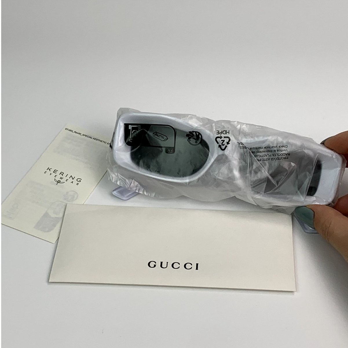 Gucci NEW Gucci Sunglasses GG1528S 004 Light Blue Gray Women Size ONE SIZE - 12 Thumbnail