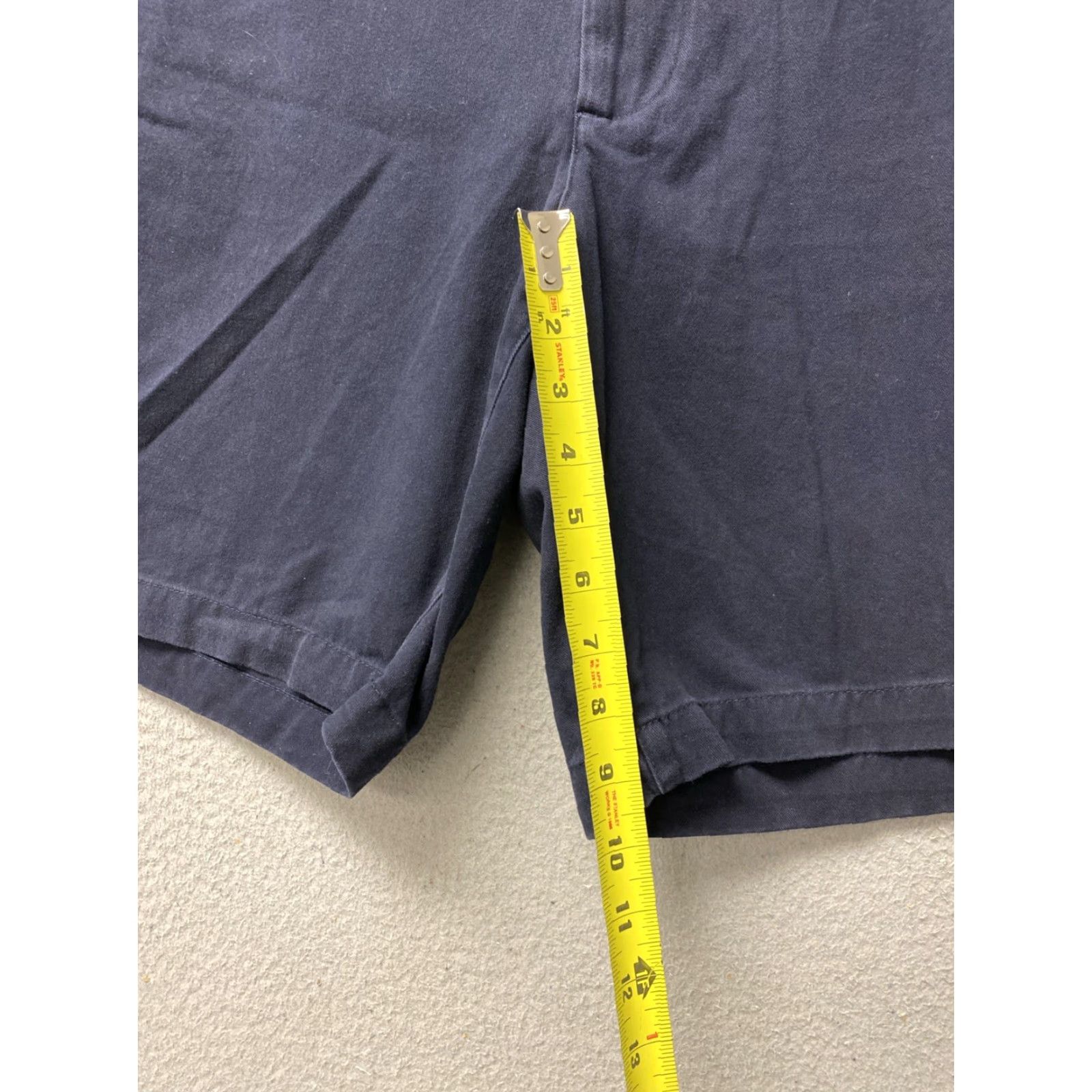 Gap VINTAGE Gap Men's Cotton Shorts Chino Flat Front Navy Blue 36 Waist 8-Inch Inseam Men Size US 36 / EU 52 - 5 Thumbnail