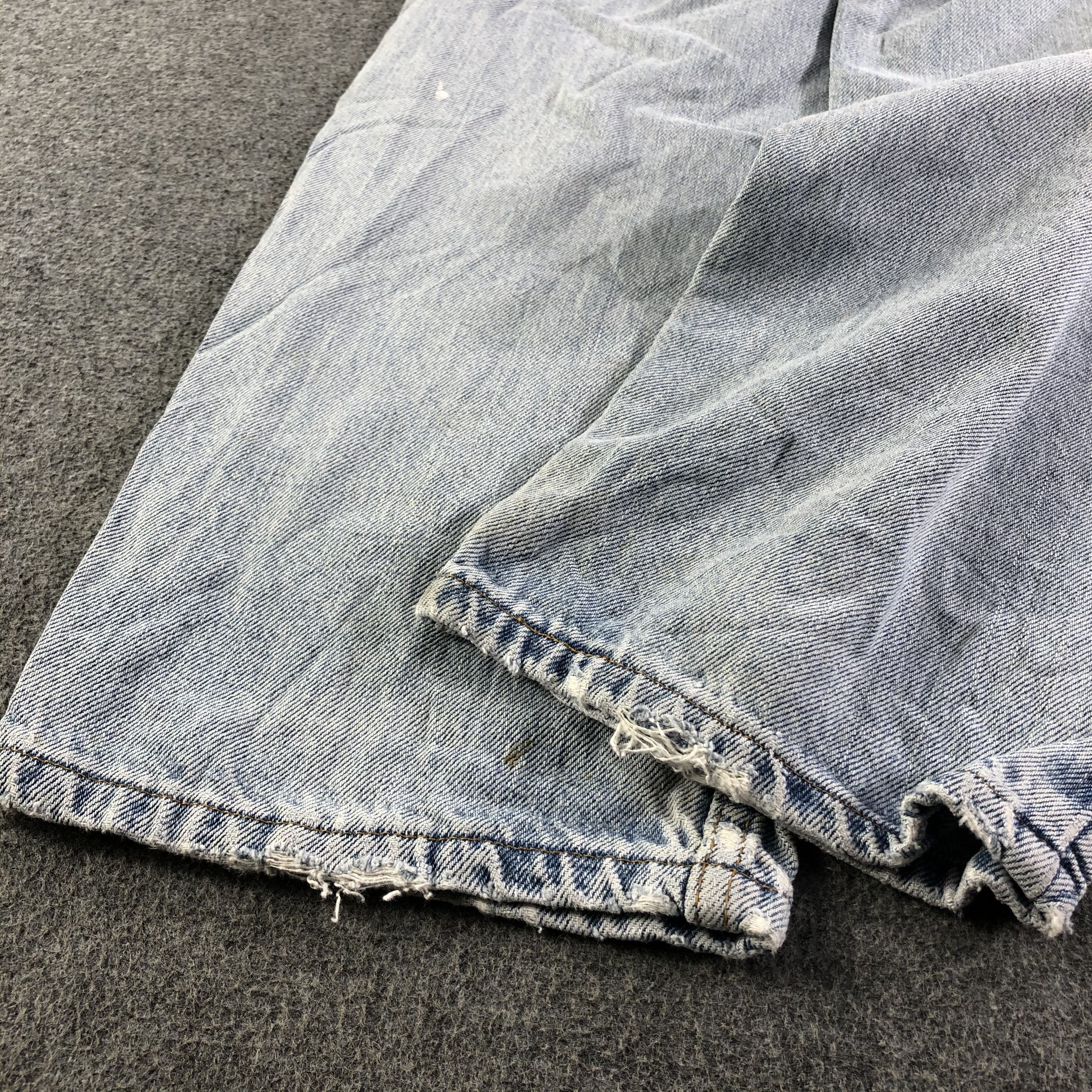 Levi's Vintage Light Wash Levis 550 Jeans-J3190 Size US 33 - 6 Thumbnail