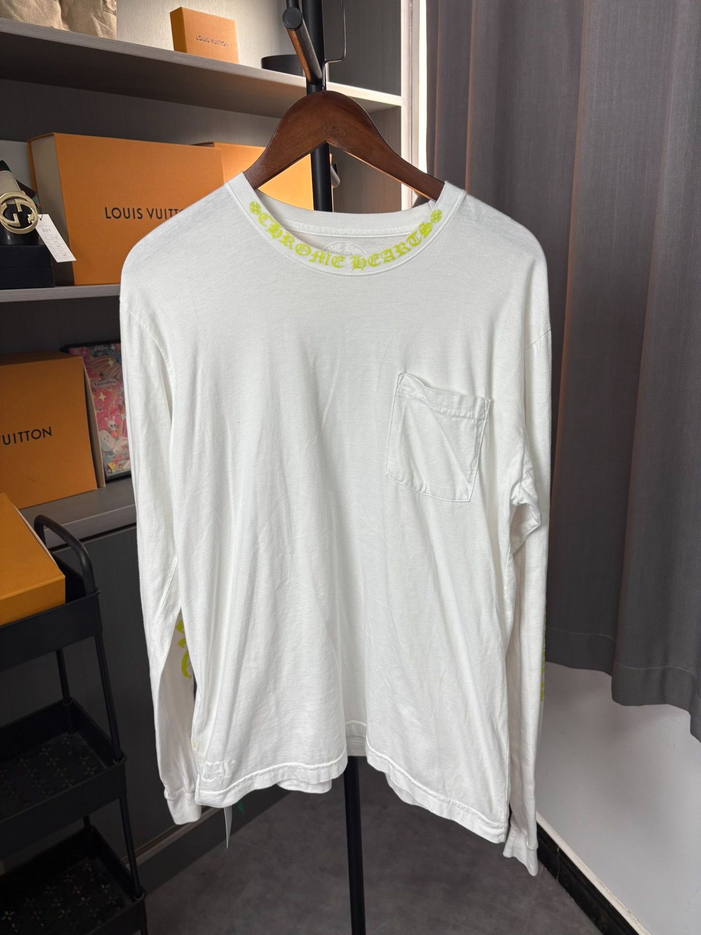 Chrome Hearts Chrome Hearts White T-Shirt L Men Size US L / EU 52-54 / 3 - 1 Thumbnail