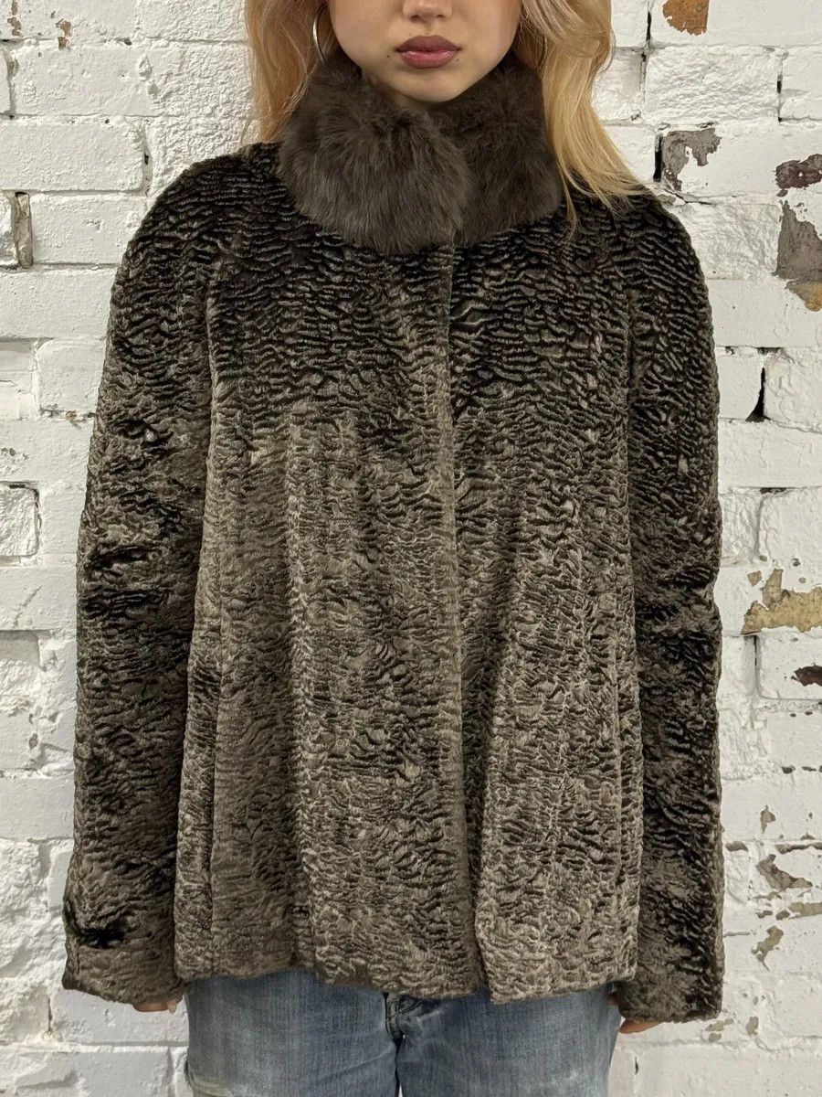 Emporio Armani AW2012 Emporio Armani Beige Fur Collar Jacket Size S / US 4 / IT 40 - 3 Thumbnail