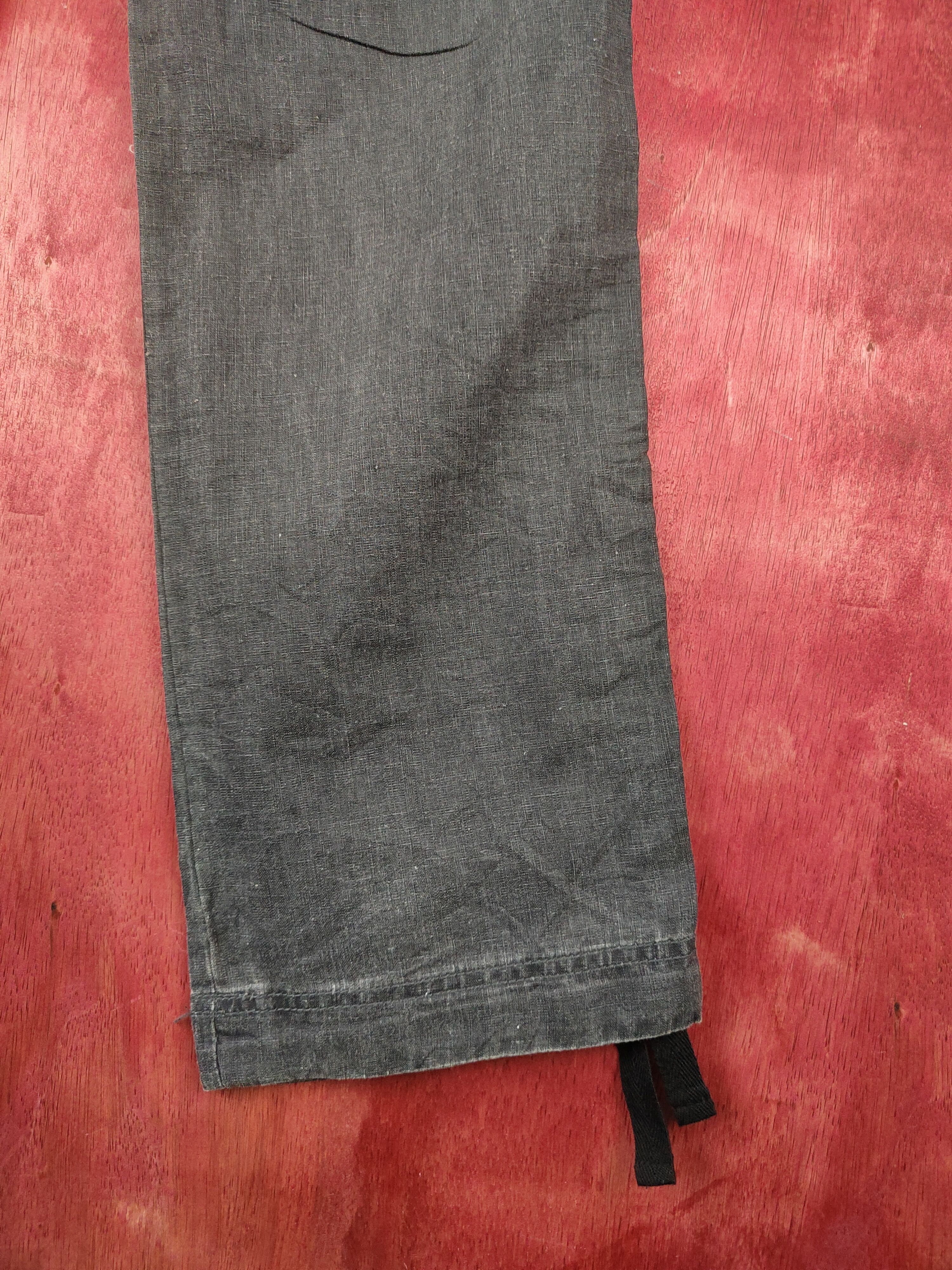 Japanese Brand Uniqlo Black Multipocket Tactical Cargo Pants #S1282 Size US 31 - 12 Thumbnail