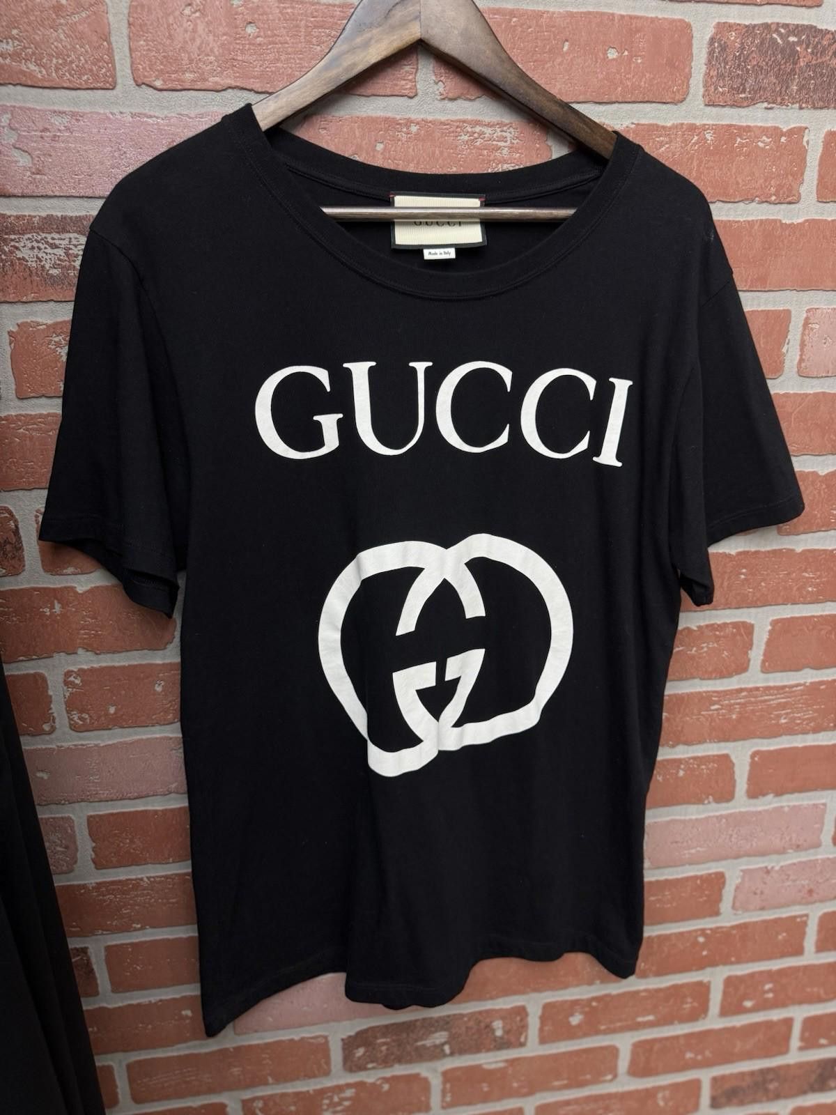 Gucci Gucci Black White Logo T-Shirt Small Pre Owned Ripped Tags Size US S / EU 44-46 / 1 - 2 Thumbnail
