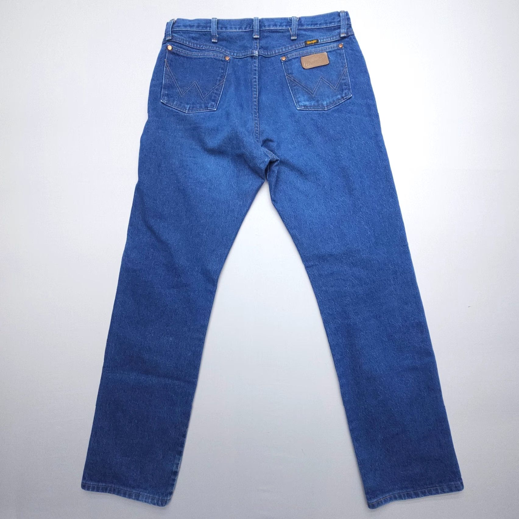 Wrangler VINTAGE Wrangler Cowboy Cut 13MWZ Jeans Mens 36 x 34 Dark Wash Heavy Raw Denim Workwear Blue Cotton 5-Pocket USA Cowboy 90s Mens Size US 36 / EU 52 - 2 Thumbnail