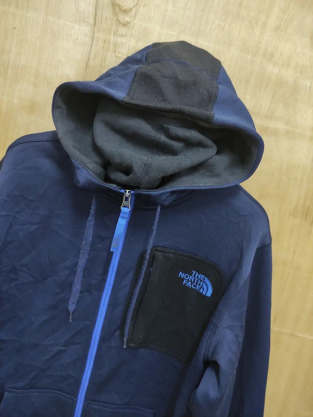 The North Face THE NORTH FACE ZIPPER HOODIE WITH BALAKLAVA /DOUBLE ELBOW Size US S / EU 44-46 / 1 - 3 Thumbnail
