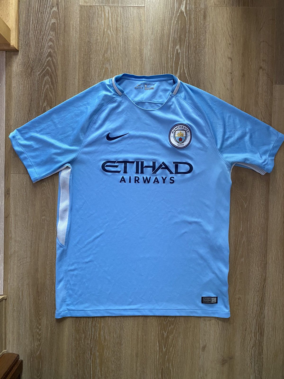 Nike × Vintage Manchester City 2017/2018 Nike jersey Size US L / EU 52-54 / 3 - 1 Thumbnail