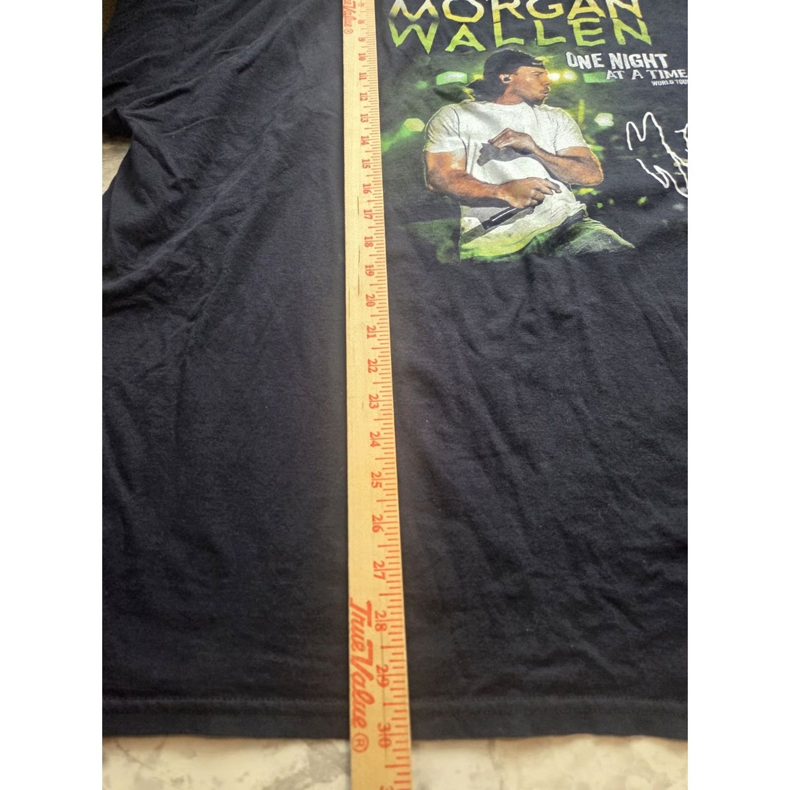 Vintage Morgan Wallen 2024 Concert T-Shirt Size XL/2XL One Night Tour Shirt Men Black Crew Neck Short Sleeve Cotton Gildan 5000 Vintage: No Size US XL / EU 56 / 4 - 6 Thumbnail