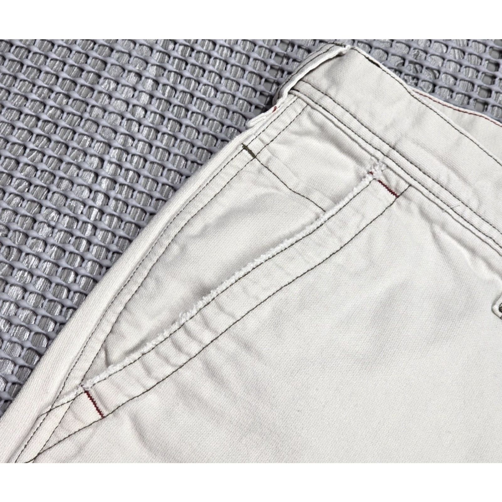 Express VINTAGE Express 38x30 Tan Canvas Cargo Pants Wide-Leg 90s Mens JNCO Express Baggy Carpentry style Cargo Pocket Cotton 38 in Inseam 30 in Size US 38 / EU 54 - 7 Thumbnail