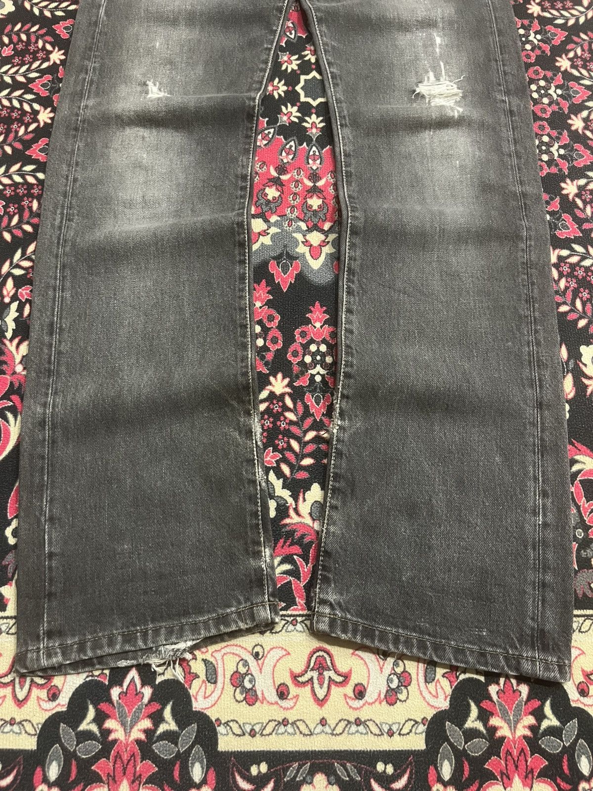 Diesel Vintage Diesel Industry Buttonfly Distressed Whisker Jeans Size 26" / US 2 / IT 38 - 12 Thumbnail