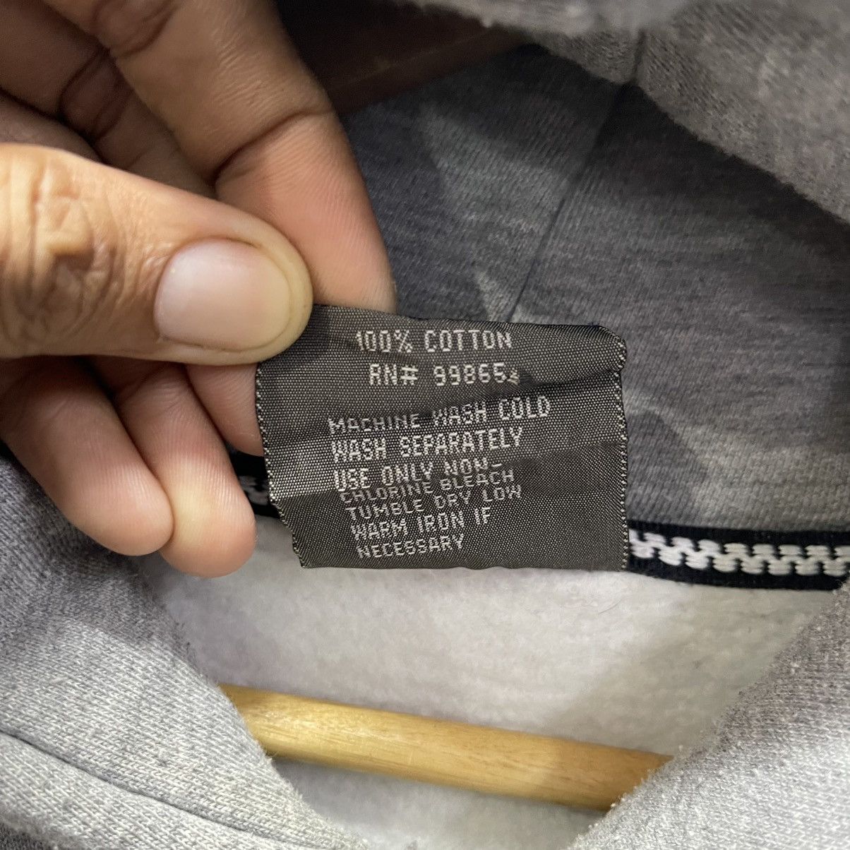 Vintage School of Hard Knocks (SOHK) Oversized Graphic Hoodie Size US XL / EU 56 / 4 - 8 Thumbnail
