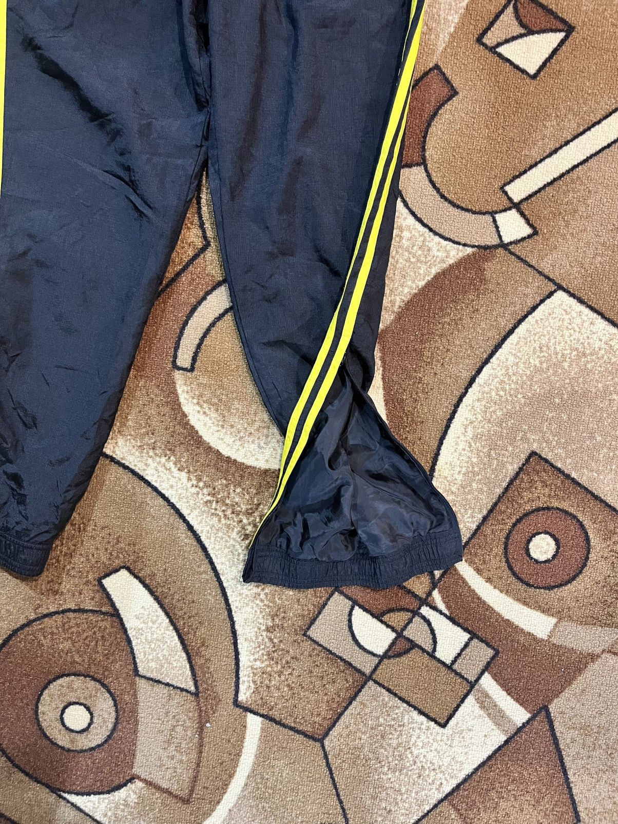 Adidas Men’s adidas pants Size US 32 / EU 48 - 3 Thumbnail