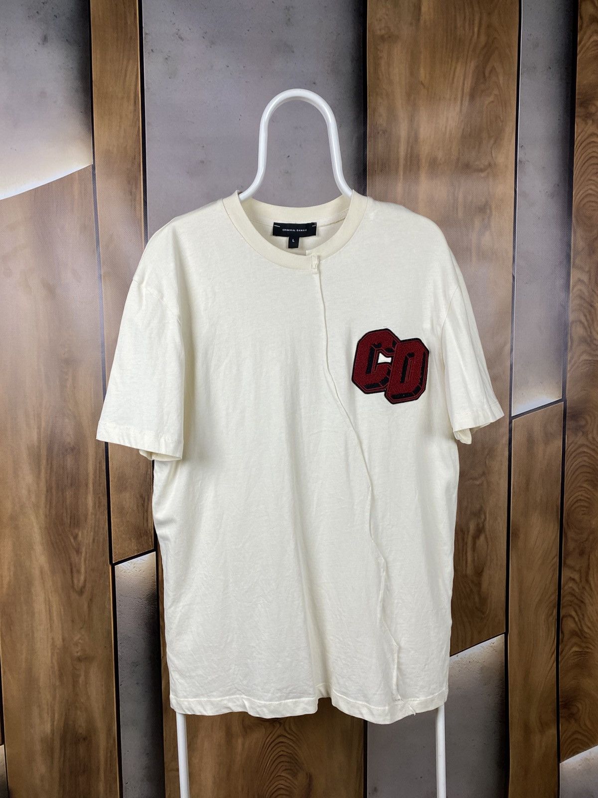 Criminal Damage 🧶T-Shirt Criminal Damage Velour Logo Beautiful Stitching🧶 Size US L / EU 52-54 / 3 - 1 Thumbnail