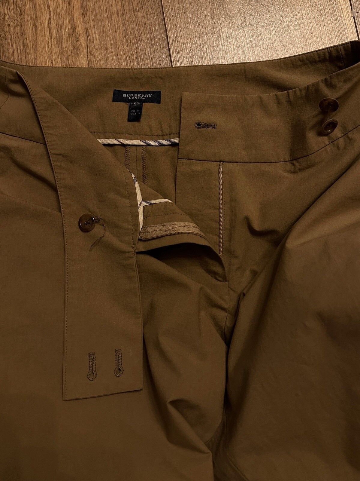 Burberry DDP Burberry London Chino Pants Trousers size Uk-10 US-8 Size 26" / US 2 / IT 38 - 12 Thumbnail