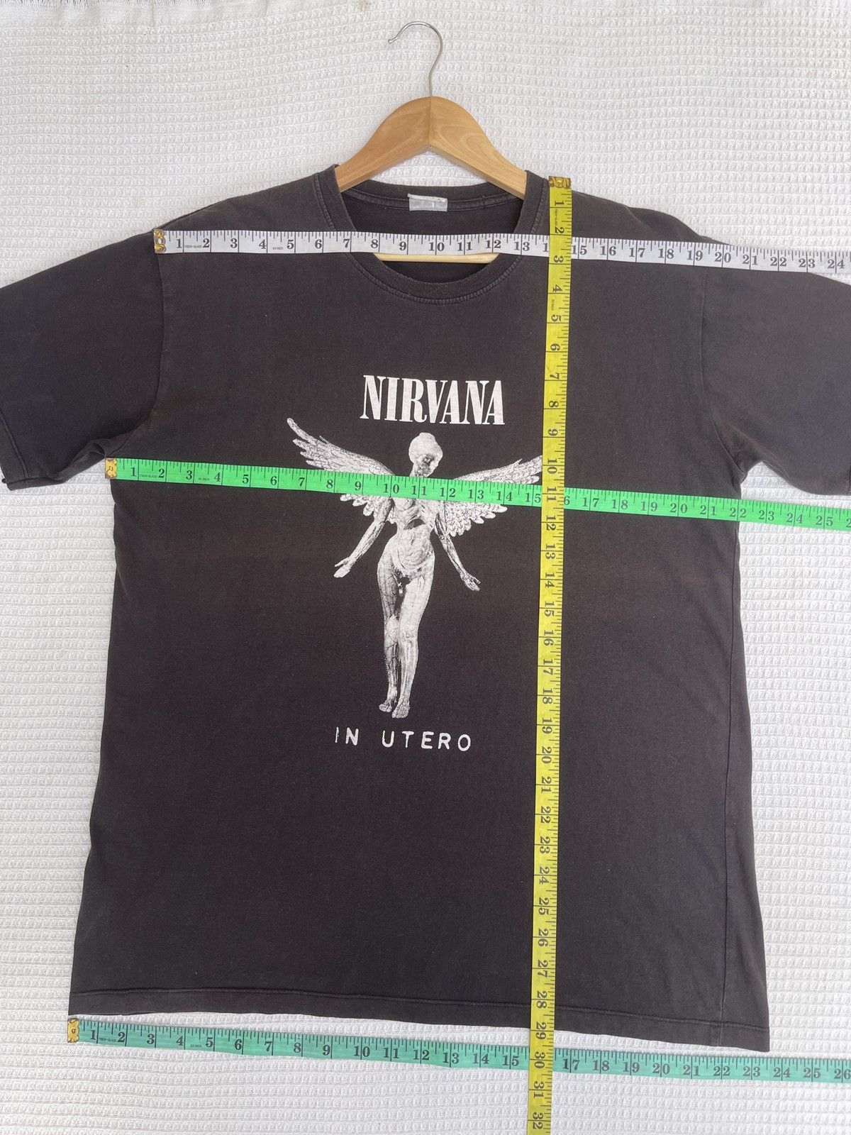 Nirvana Last Drop🔥Rare🔥Vintage NIRVANA In Utero Faded T-Shirt Size US L / EU 52-54 / 3 - 8 Thumbnail