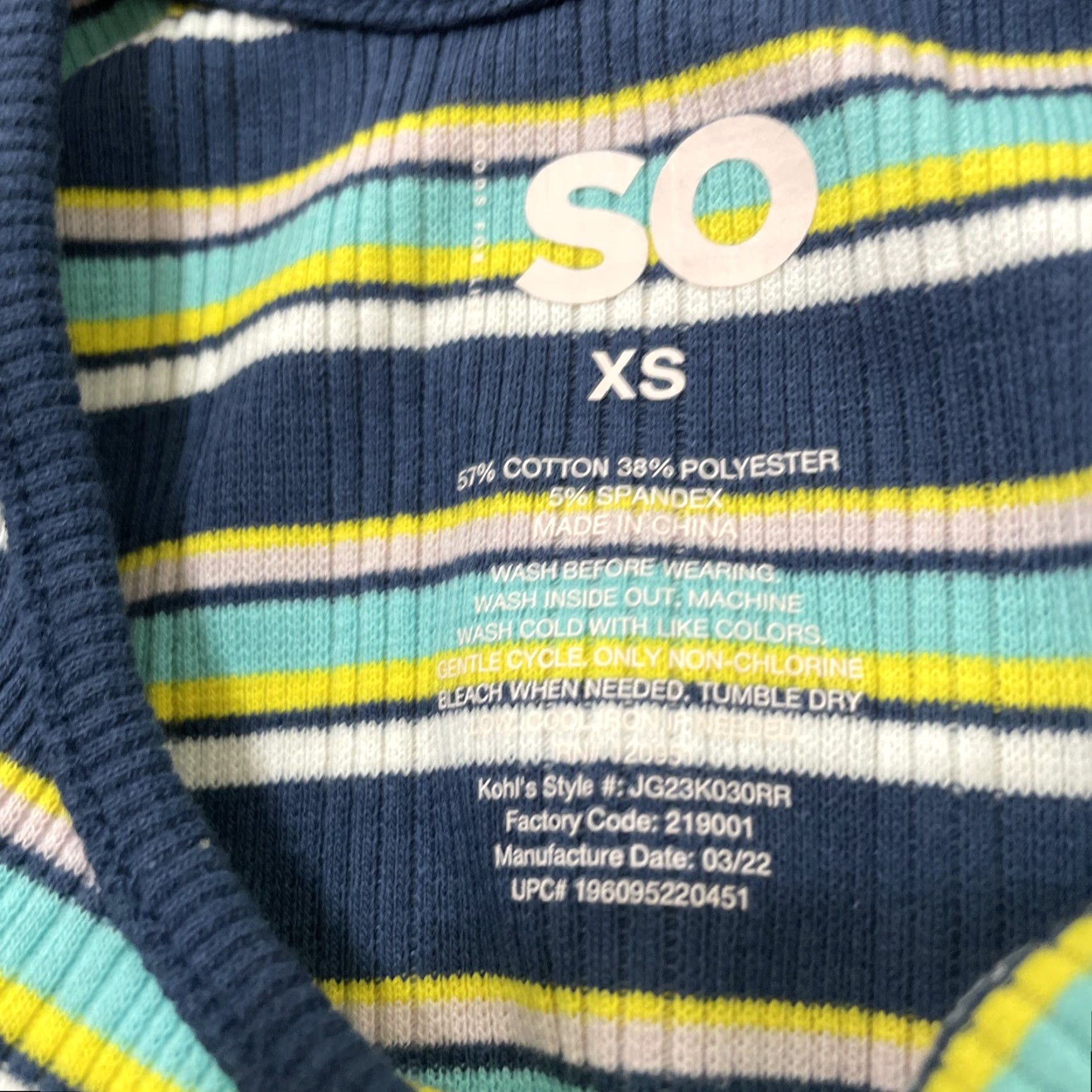 Vintage SO Shirt XS Womens Cropped Hoop Knit Top Blue Green Stripe Breathe Stretch Model XS Casual Summer Size XS / US 0-2 / IT 36-38 - 5 Thumbnail