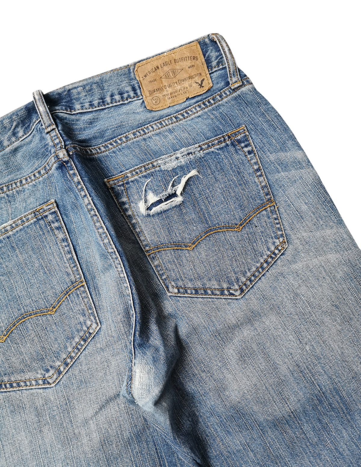 American Eagle Outfitters AMERICAN EAGLE WRECKED JEANS VINTAGE DIRTY PUNK SHIT Size US 34 / EU 50 - 9 Thumbnail