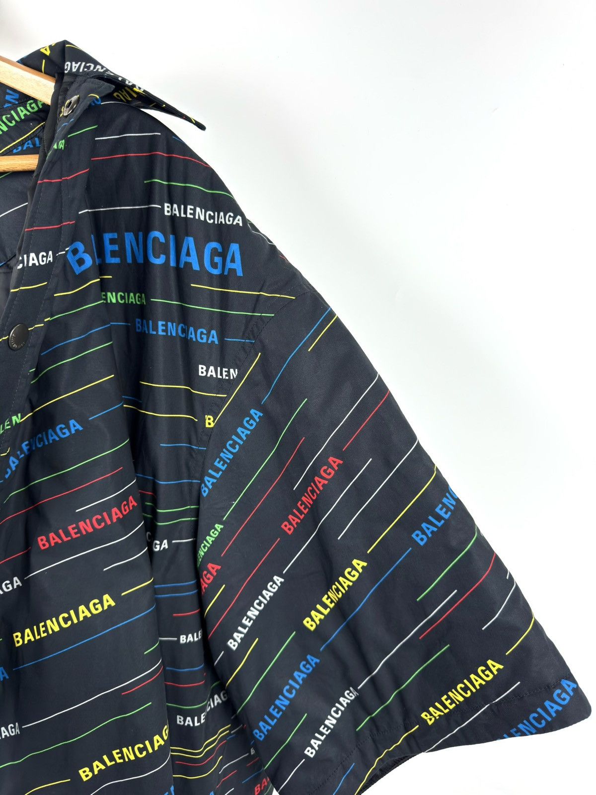 Balenciaga Balenciaga Rainbow Logo Padded Bottom OverShirt/Jacket Size US S / EU 44-46 / 1 - 16 Thumbnail