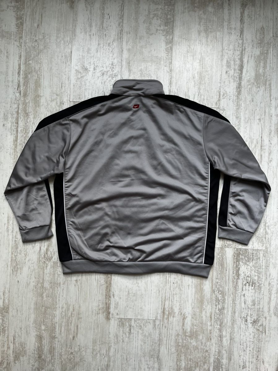 Nike Vintage 00s Nike Grey Zip Up Track Jacket Swoosh Logo L size Size US L / EU 52-54 / 3 - 6 Thumbnail