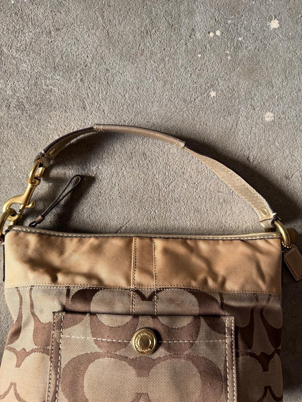 Coach Coach Signature Legacy Shoulder Bag Beige/Gold Size ONE SIZE - 3 Thumbnail
