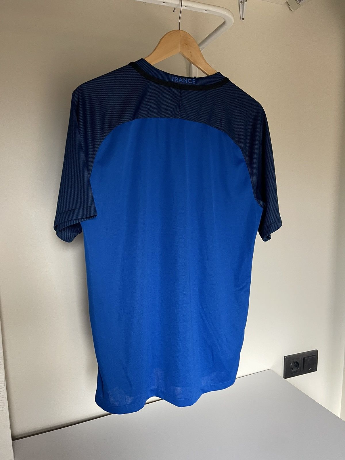 Other 2016 Nike France soccer jersey Size US L / EU 52-54 / 3 - 14 Thumbnail