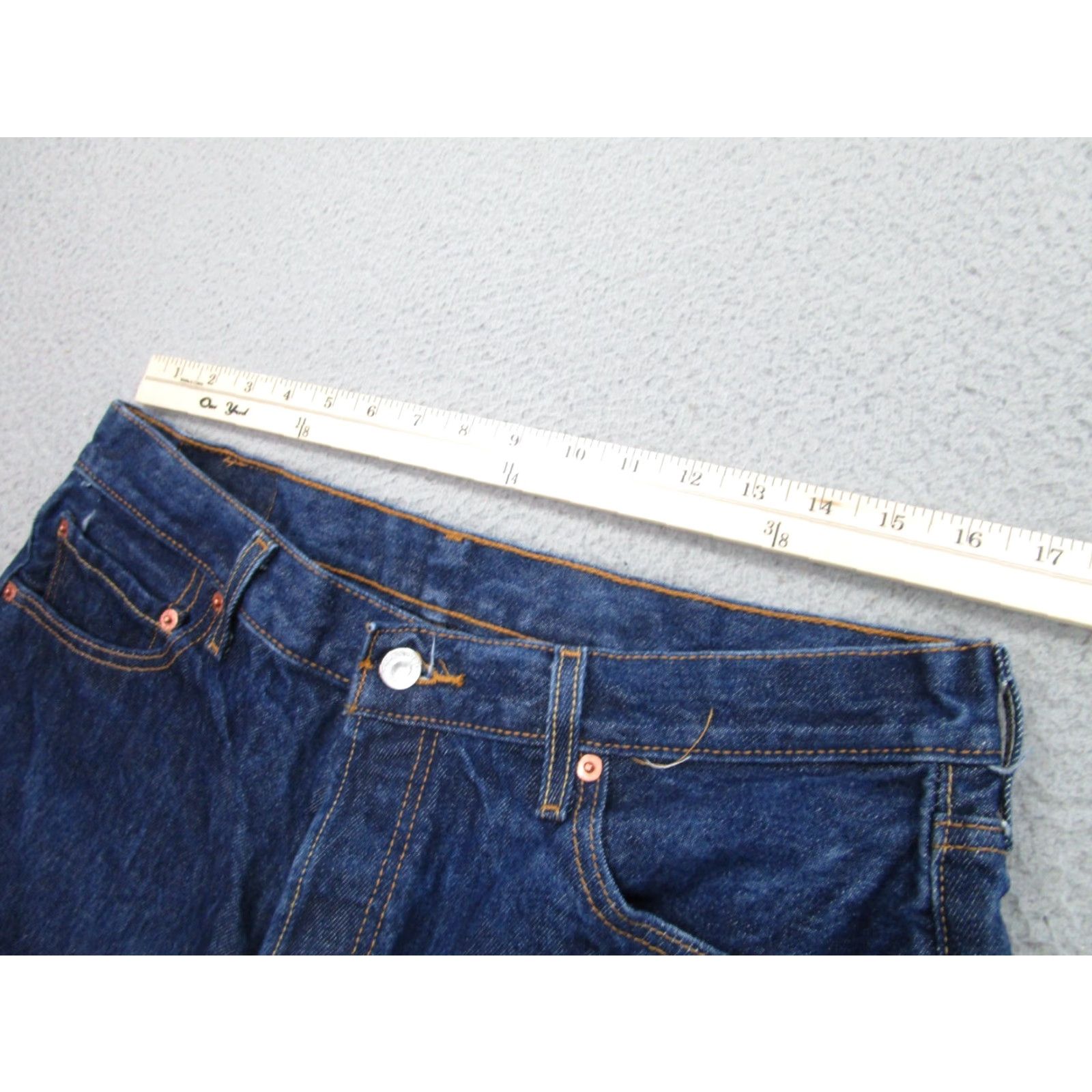 Levi's VINTAGE Levi's Jeans Men 33x30 Blue Denim 501 Regular Straight 2000s USA Mens Size US 33 - 4 Thumbnail