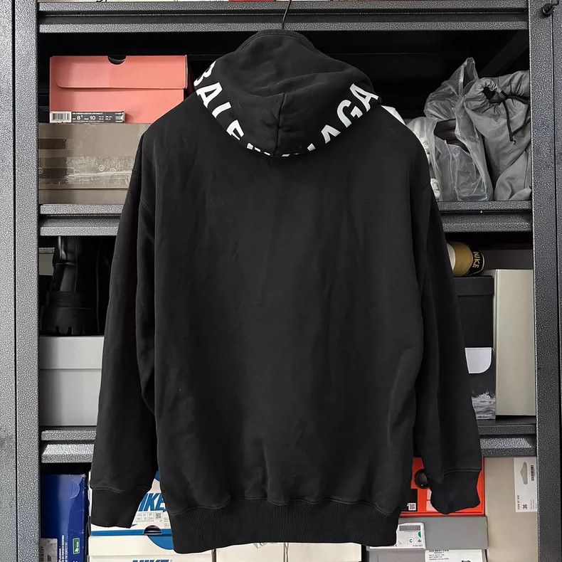 Balenciaga Balenciaga Leisure and comfortable hooded sweater Size XS / US 0-2 / IT 36-38 - 2 Thumbnail