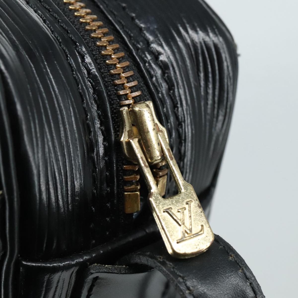 Louis Vuitton LOUIS VUITTON Epi Jeune Fille MM Shoulder Bag Black M52152 Size ONE SIZE - 9 Thumbnail