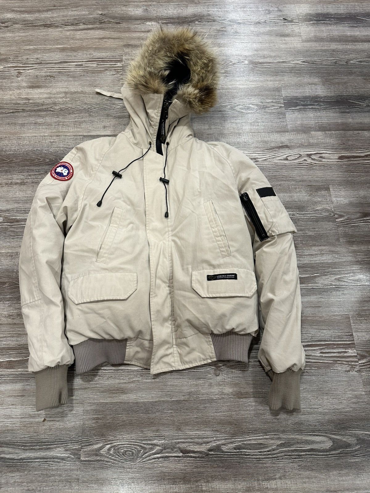 Vintage men's Canada goose Chilliwack bomber size S