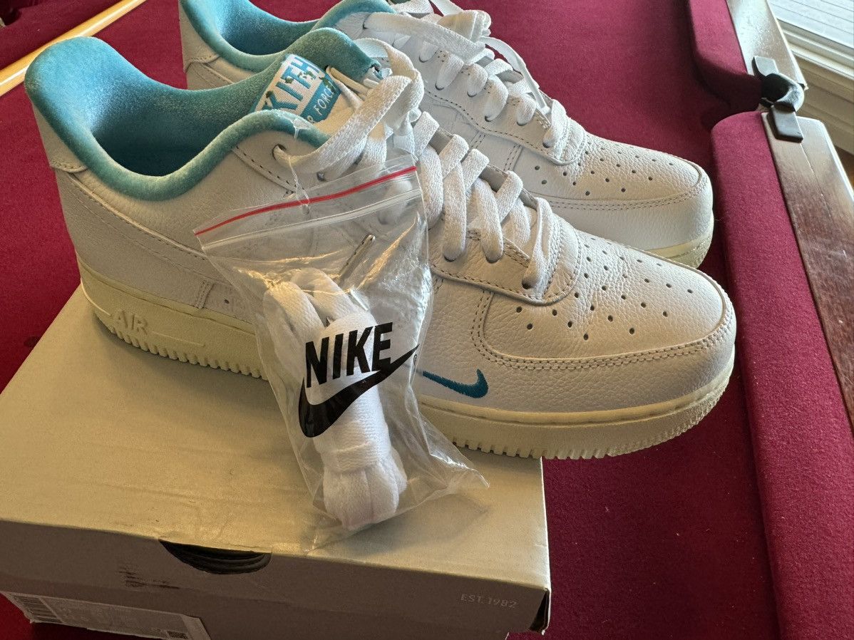 Kith × Nike Air Force 1 low/kith (Hawaii exclusive) Size US 10 / EU 43 - 5 Thumbnail
