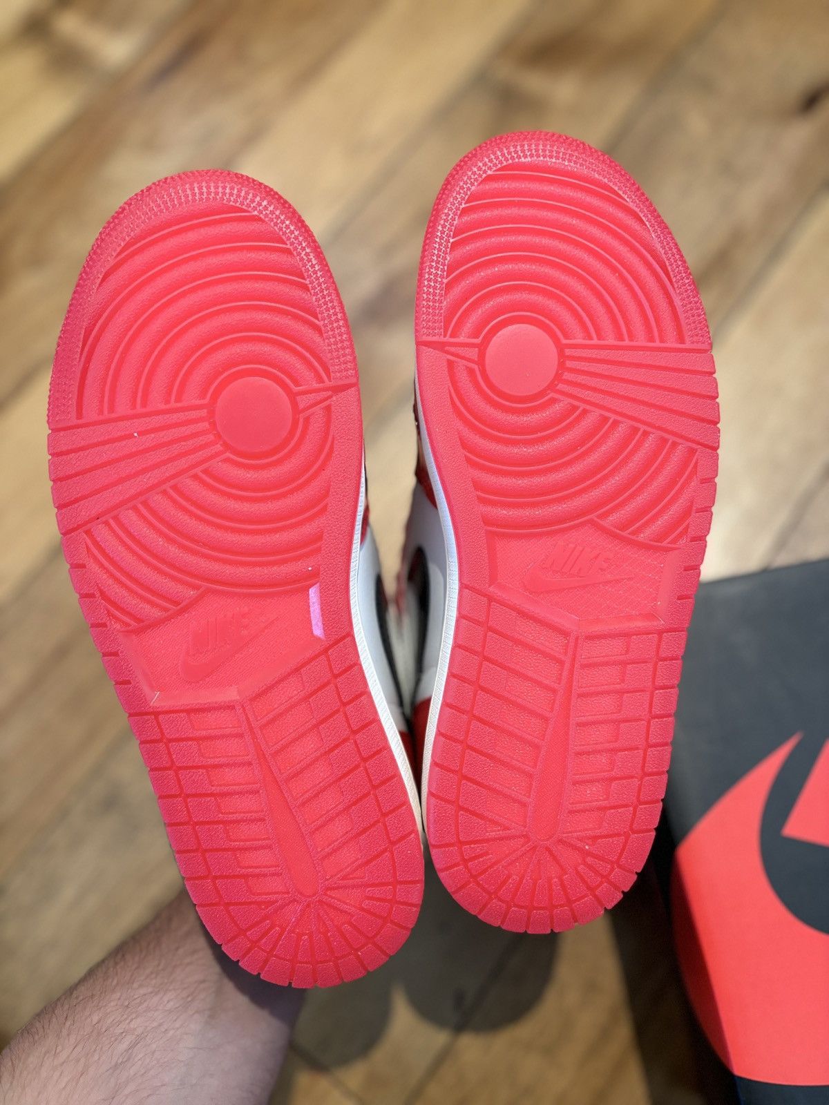 Jordan Brand × Nike Jordan 1 High Spider-Man Across the Spider-Verse Size US 9 / EU 42 - 9 Thumbnail