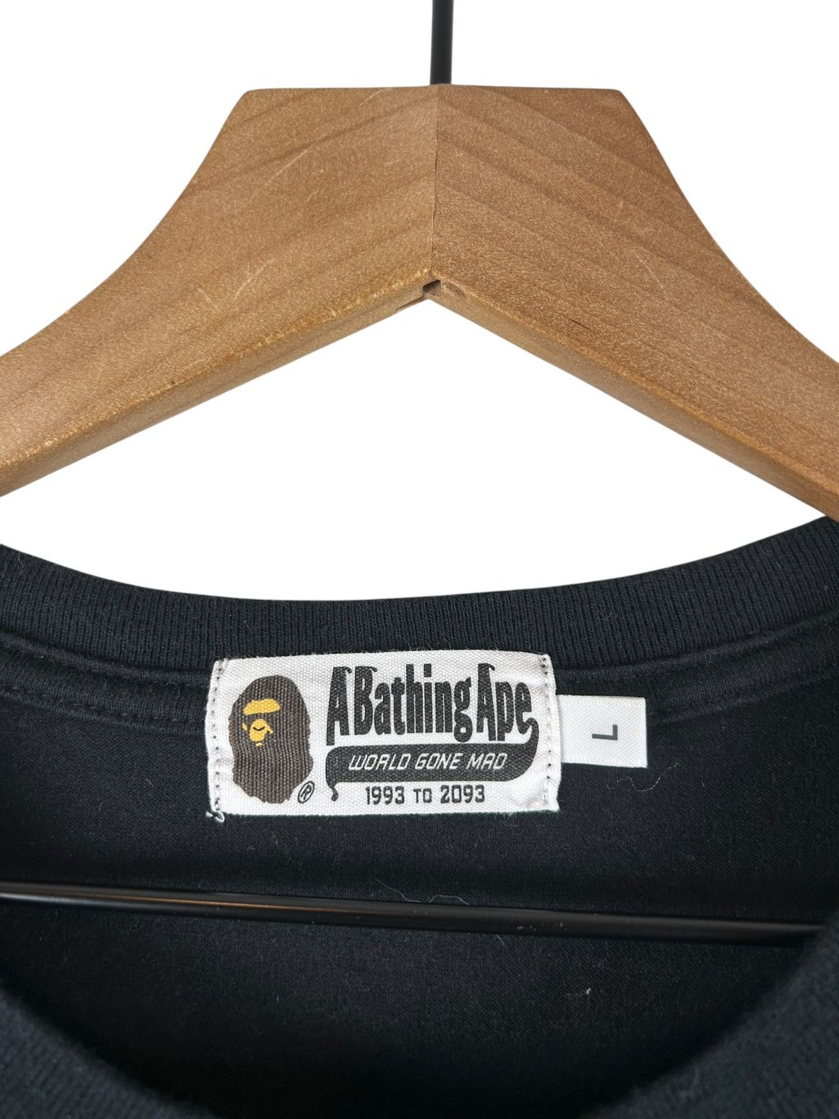 Bape Bape Logo Pocket T-Shirt Size US L / EU 52-54 / 3 - 6 Thumbnail