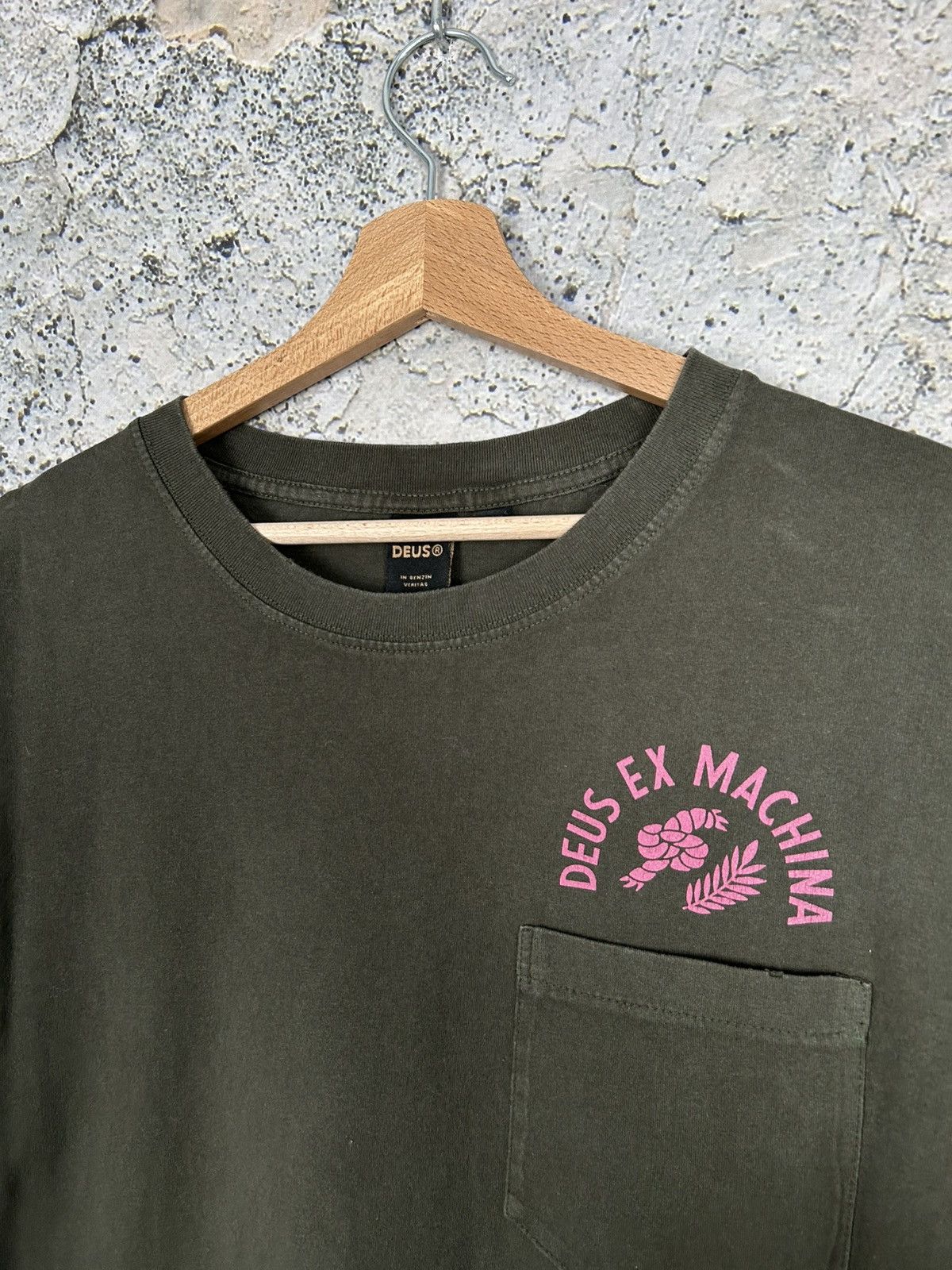 Deus Ex Machina Deus Ex Machina Japan Style Graphic Tee Streetwear Size US L / EU 52-54 / 3 - 4 Thumbnail